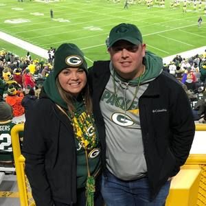 Meet your Posher, Nikki